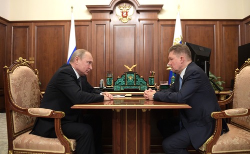 Владимир Путин и Алексей Миллер во время рабочей встречи. Фото kremlin.ru