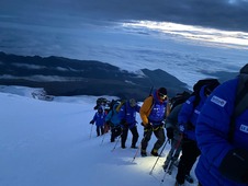 Самый важный этап восхождения — с высоты 3800 м до вершины Эльбруса — начался в ночь на 28 июля