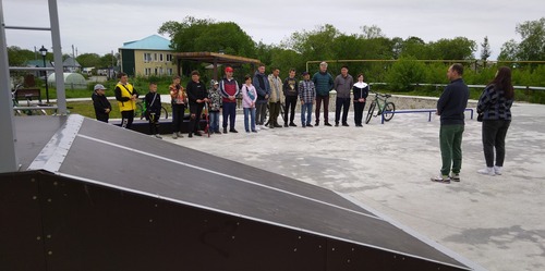 Открытие скейт-площадки в селе Соболево приурочили ко Дню российской молодежи