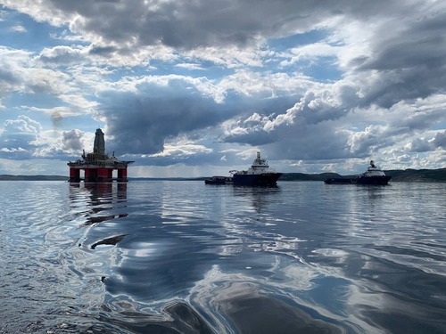 ООО «Газпром недра» успешно завершило строительство разведочной скважины в акватории Баренцева моря