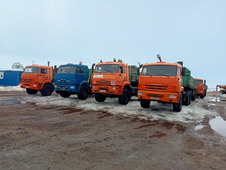 К перевозке грузов было привлечено более 400 единиц спецтехники и автотранспорта