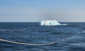 Для буксировки выбран ледовый объект весом около 150 тыс. тонн