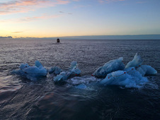 В ходе маневра сгруппированы три ледовых объекта общим весом порядка 200 тыс. тонн
